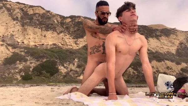 Jay Magnus DoggyStyle At The Beach